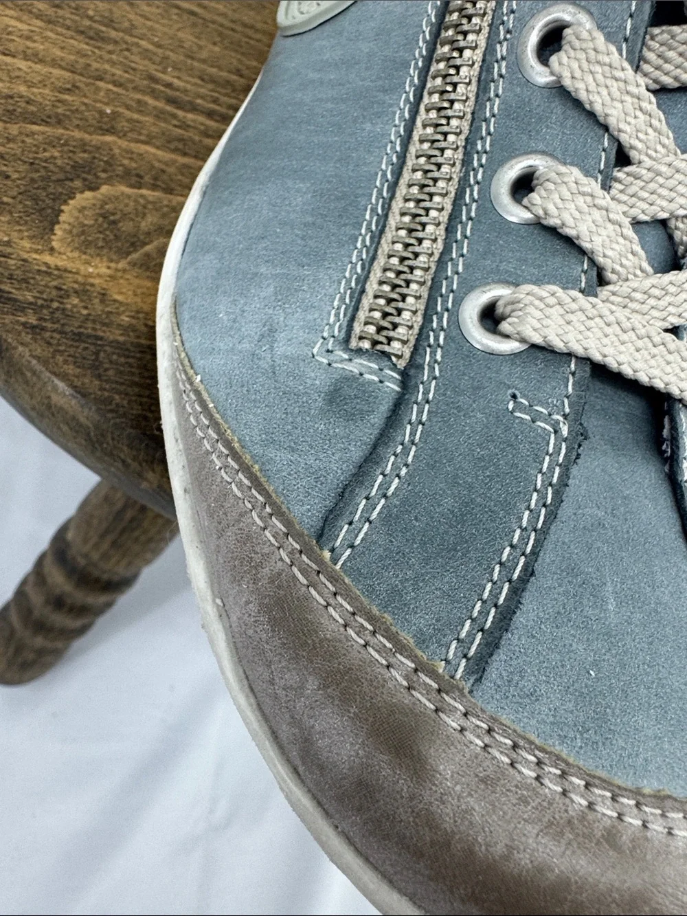 Remonte Womens R3408-15 Pale Blue Denim Leather Lace-up Sneakers, sz 40